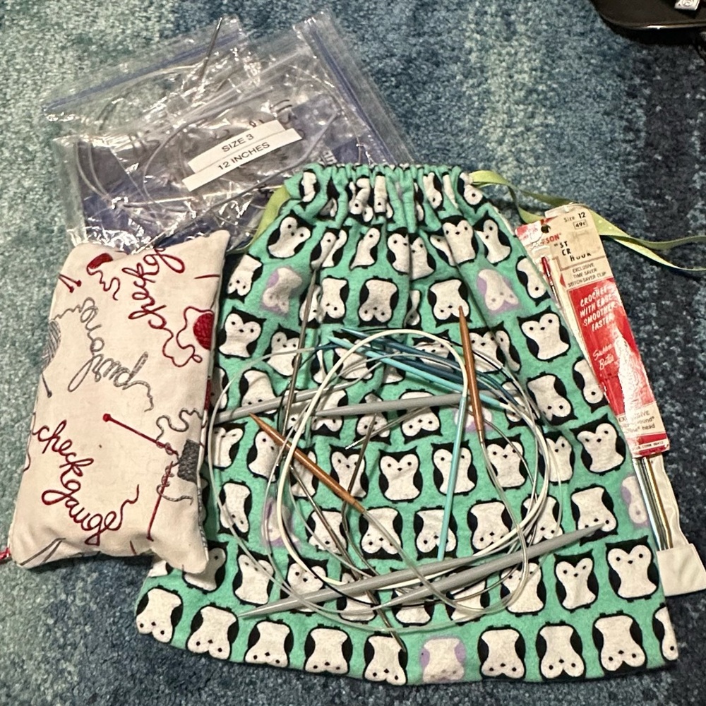 Knitting Lot - Project Bag, Double Point, and Circular Needles